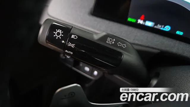 Kia EV6 — Фото автомобиля 24