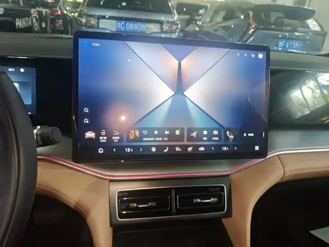 BYD Song L DM-i — Фото автомобиля 12