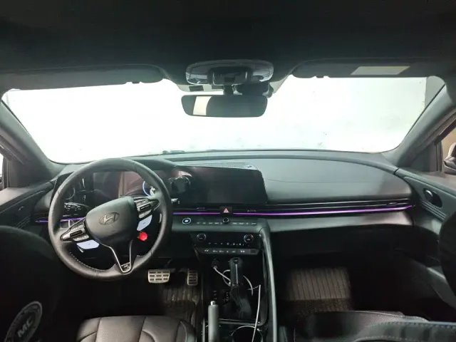 Hyundai Elantra N — Фото автомобиля 2