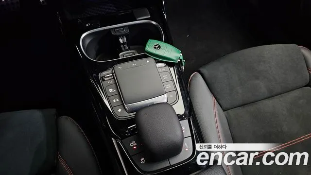 Mercedes-Benz A-Class — Фото автомобиля 17