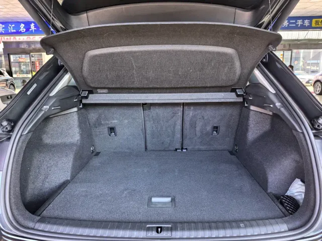 Audi Q3 — Фото автомобиля 15