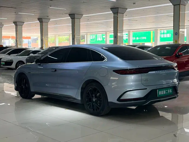 BYD Han — Фото автомобиля 7