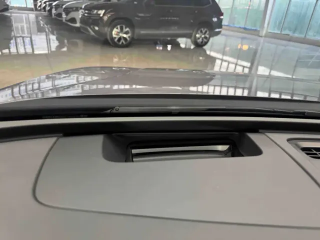 Volkswagen Passat — Фото автомобиля 22