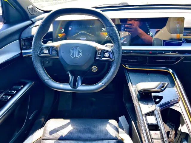 MG 5 Scorpio — Фото автомобиля 13