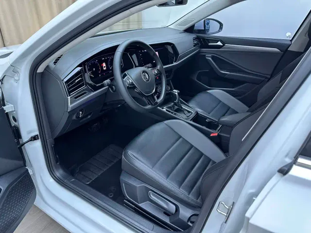Volkswagen Sagitar — Фото автомобиля 8