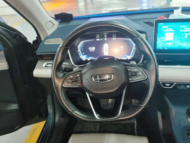 Geely Xingrui — Фото автомобиля 15
