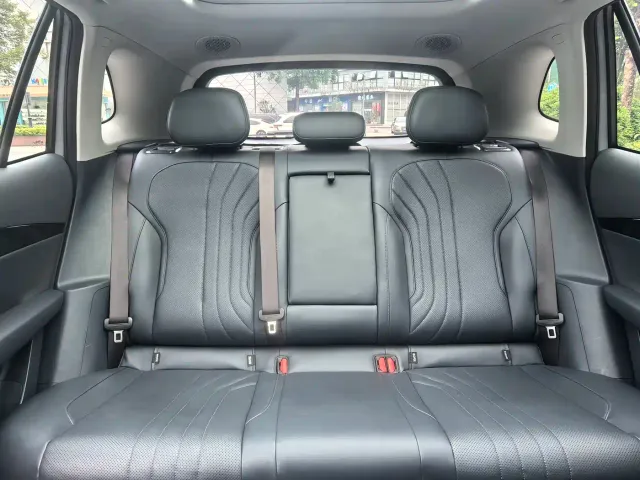 Geely Galaxy E5 — Фото автомобиля 12
