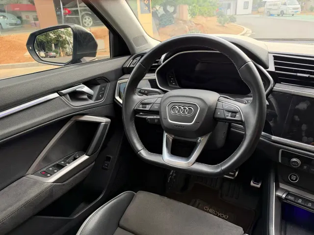 Audi Q3 — Фото автомобиля 6
