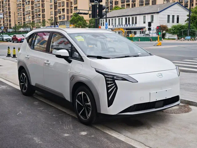 GAC Aion Y — Фото автомобиля 6