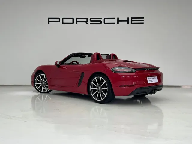 Porsche 718 — Фото автомобиля 7