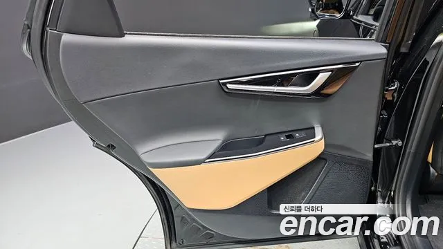 Kia EV6 — Фото автомобиля 13