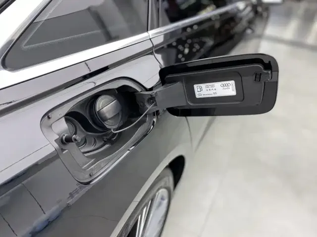Audi A6L — Фото автомобиля 30