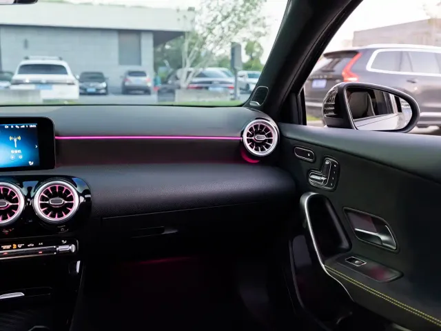 Mercedes-Benz A-Class AMG — Фото автомобиля 9