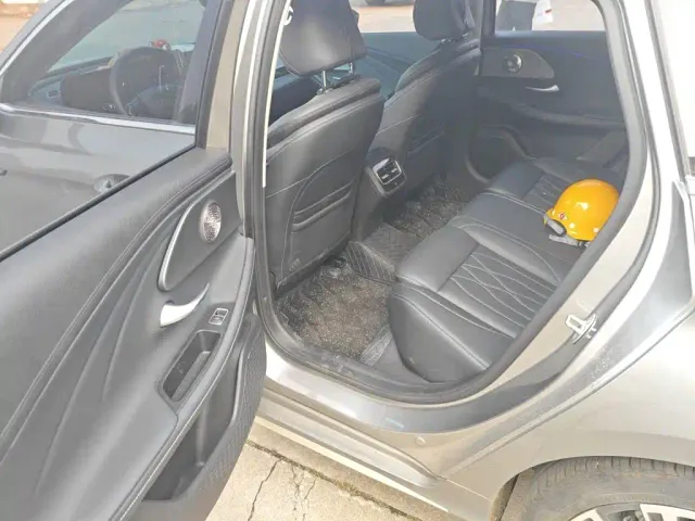 Chery Arrizo 8 — Фото автомобиля 18