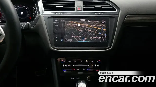 Volkswagen Tiguan — Фото автомобиля 13