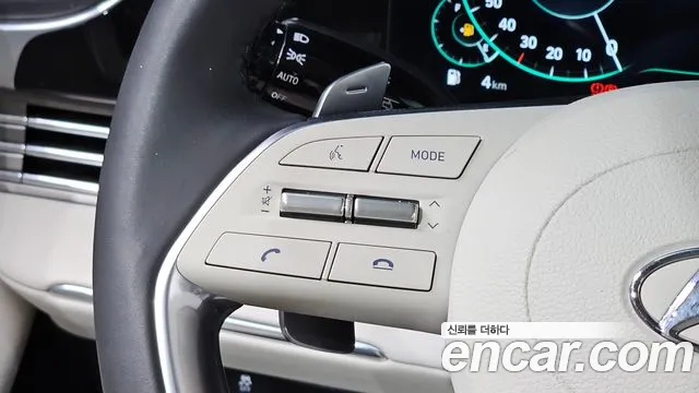 Hyundai Grandeur Новый Grandeur IG — Фото автомобиля 15
