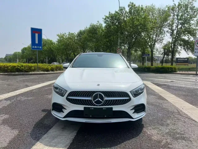 Mercedes-Benz A-Class — Фото автомобиля 2