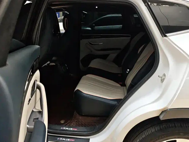 BYD Song PLUS — Фото автомобиля 11