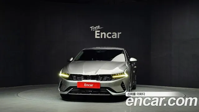 Kia K5 Signature — Фото автомобиля 3