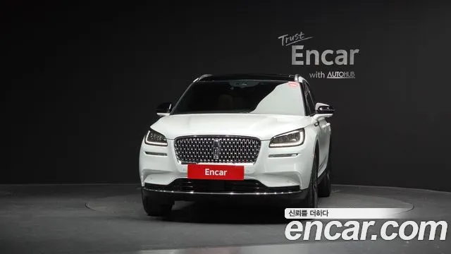Lincoln Corsair Corsair 2.0 Reserve AWD — Фото автомобиля 3