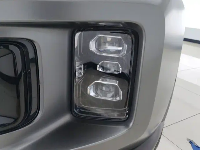 Geely ICON — Фото автомобиля 5