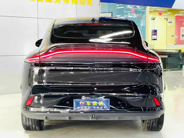 IM Motors LS6 — Фото автомобиля 4