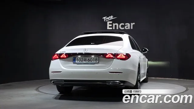 Mercedes-Benz E-Class W214 — Фото автомобиля 4
