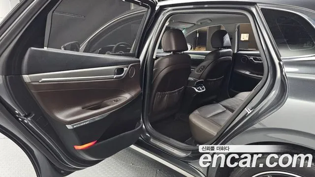 Hyundai Grandeur Grandeur (New) — Фото автомобиля 18