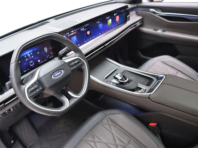 Ford Edge — Фото автомобиля 11