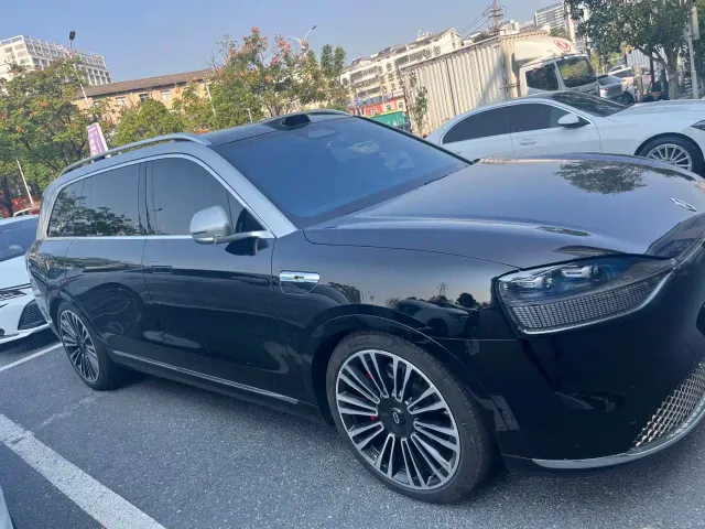 Aito M9 — Фото автомобиля 5
