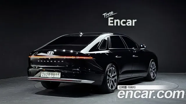 Hyundai Grandeur Grandeur (GN7) — Фото автомобиля 2