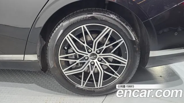 Genesis G90 Бензин 3.5 Turbo 2WD — Фото автомобиля 18