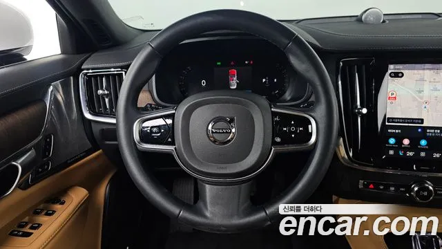 Volvo S90 — Фото автомобиля 19