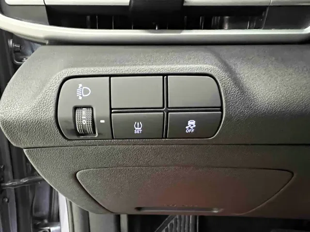 Hyundai Elantra — Фото автомобиля 9