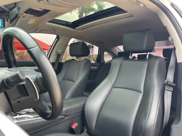 Honda Accord — Фото автомобиля 16