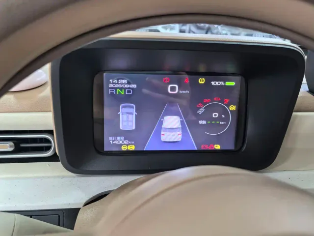 Wuling Hongguang Mini EV — Фото автомобиля 8