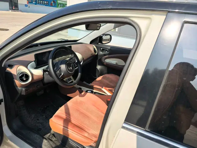 Wuling Bingo — Фото автомобиля 12