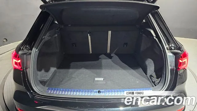 Audi Q3 35 TDI quattro Premium — Фото автомобиля 29