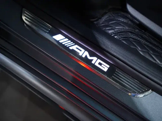 Mercedes-Benz E-Class AMG — Фото автомобиля 22