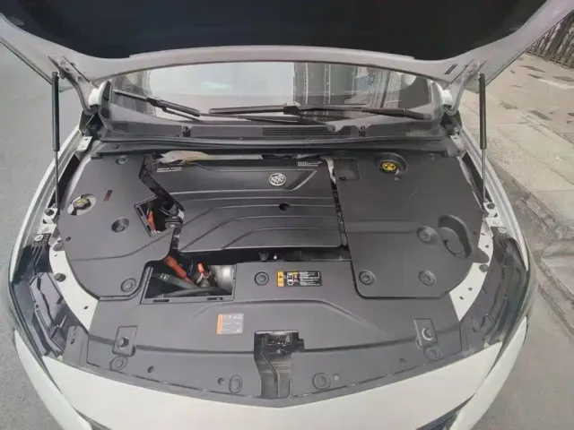 Buick Velite 6 2022 PHEV Connected Fashion — Фото автомобиля 4