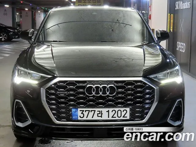 Audi Q3 F3 — Фото автомобиля 2