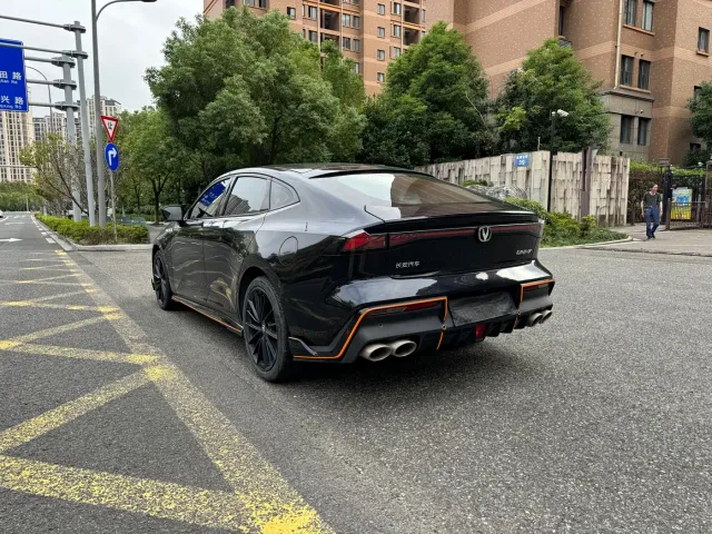 Changan UNI-V — Фото автомобиля 11