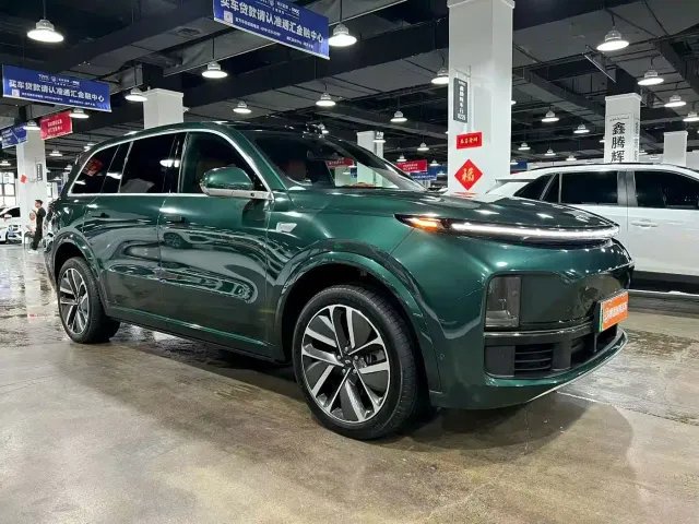 Li Auto L9 — Фото автомобиля 3