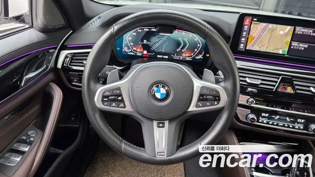 BMW 5 Series G30 — Фото автомобиля 19
