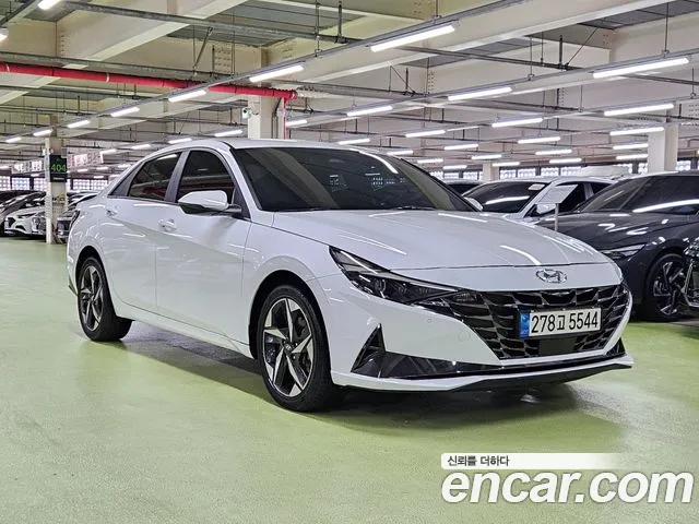 Hyundai Avante CN7 — Фото автомобиля 6