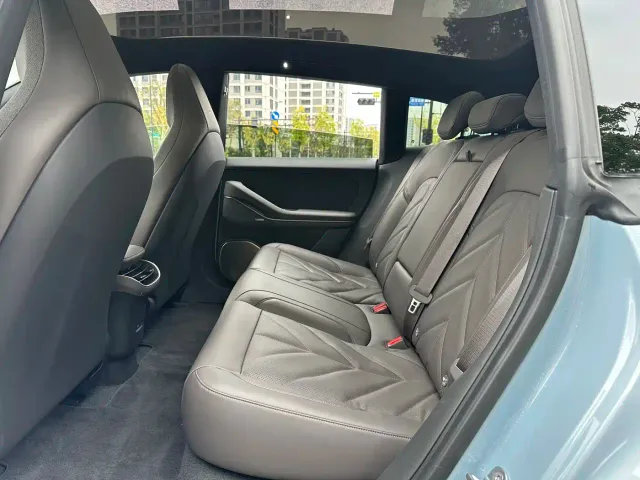 Nio ET5 Touring — Фото автомобиля 10