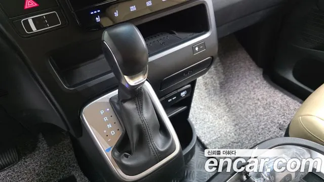 Hyundai Staria — Фото автомобиля 12