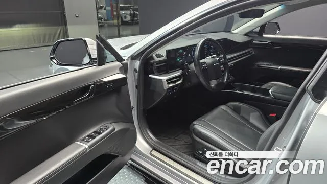 Hyundai Grandeur GN7 — Фото автомобиля 15
