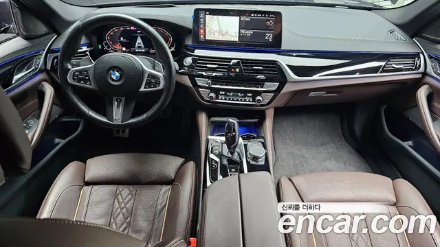 BMW 5-Series 5 серия (G30) 530i xDrive M Sport — Фото автомобиля 2