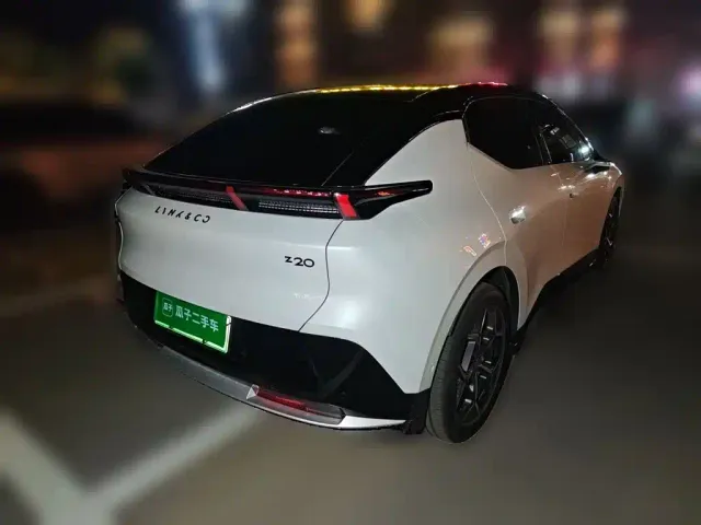 Lynk & Co Z20 — Фото автомобиля 4
